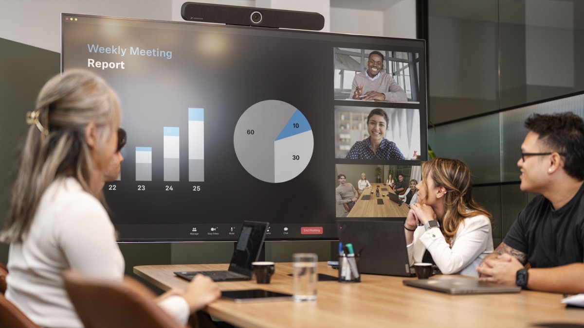 TeamConnect Bar Mを使用した会議室
