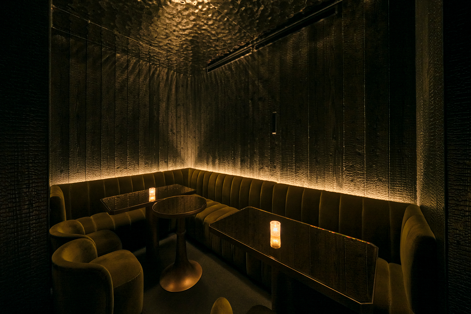 BAR DANRO