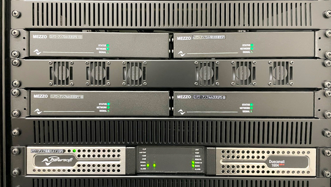 Powersoft Mezzo 324AD、Duecanali 1604 DSP等