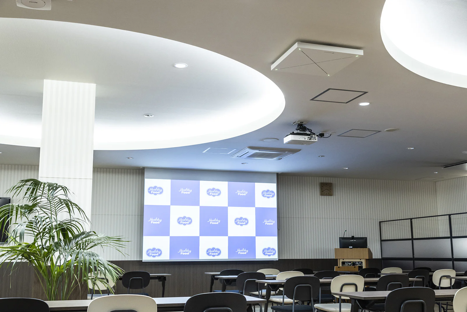 ヘルシーフード株式会社 TCC2