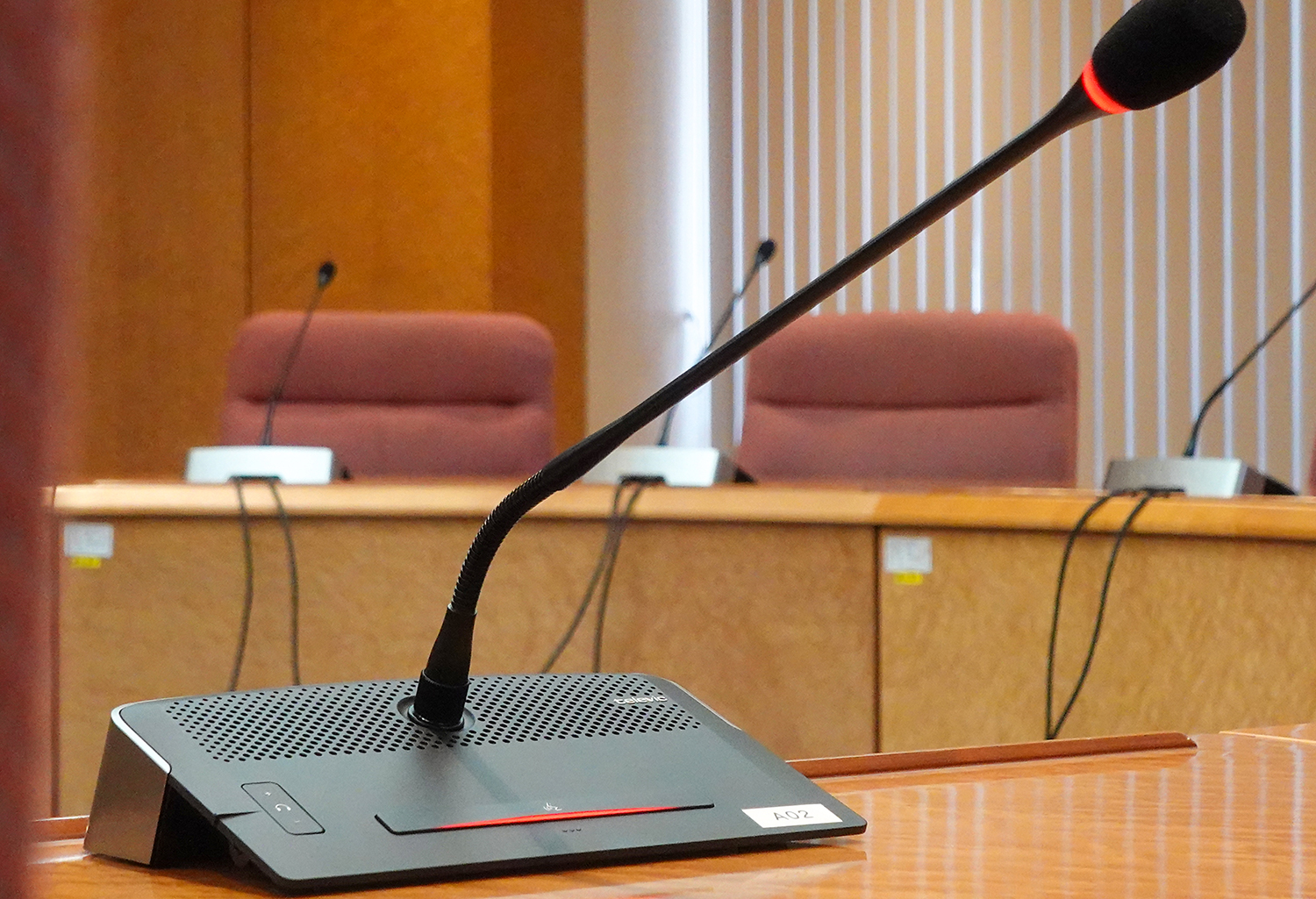 神奈川県庁 新庁舎 D-Cerno 会議マイクシステム