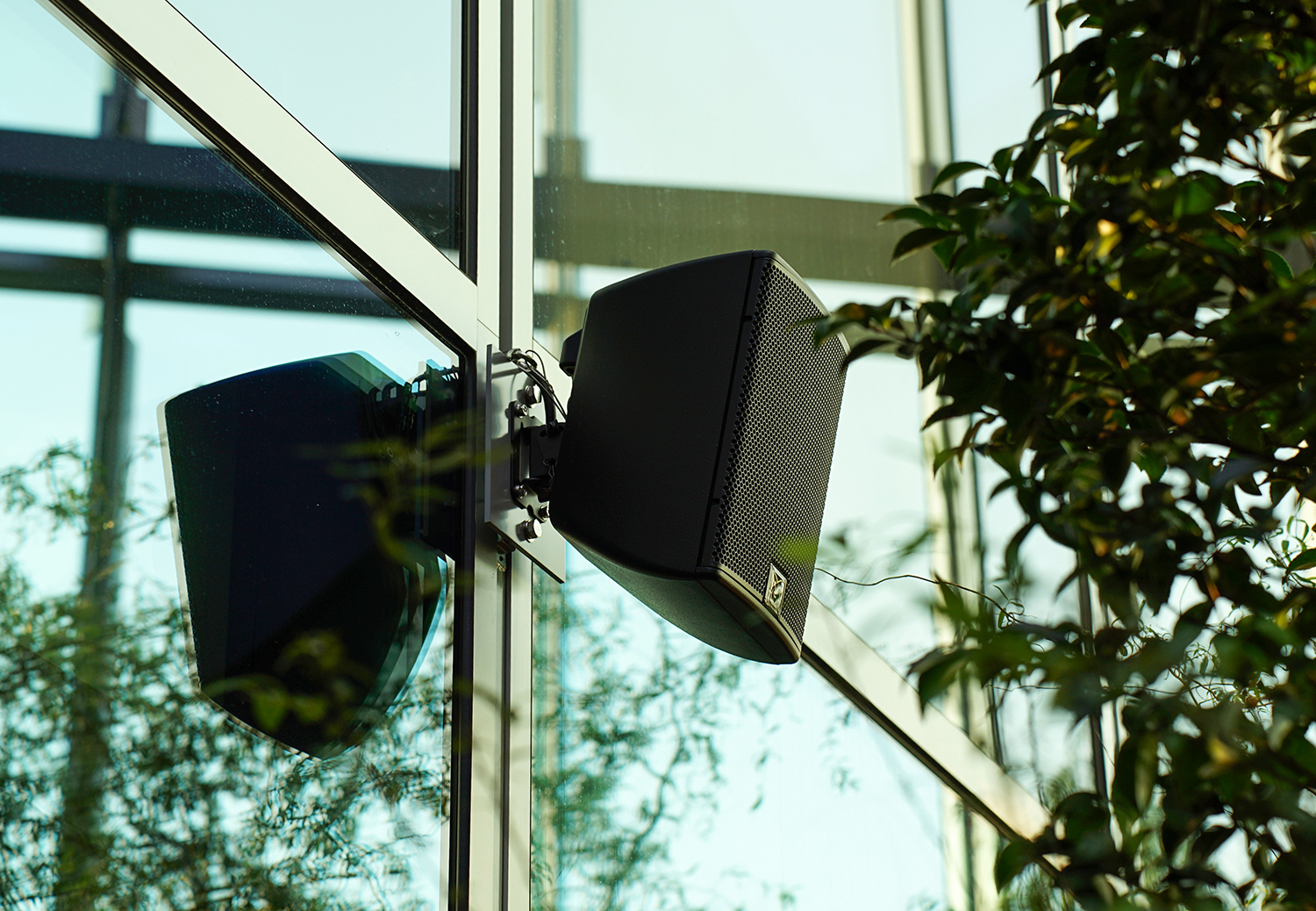 Martin Audio「CDD6TX-WR」