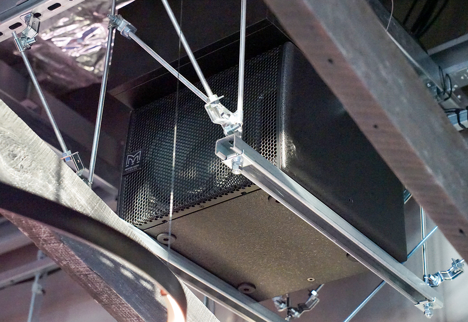 ニュウマン高輪 LUFTBAUM SX110