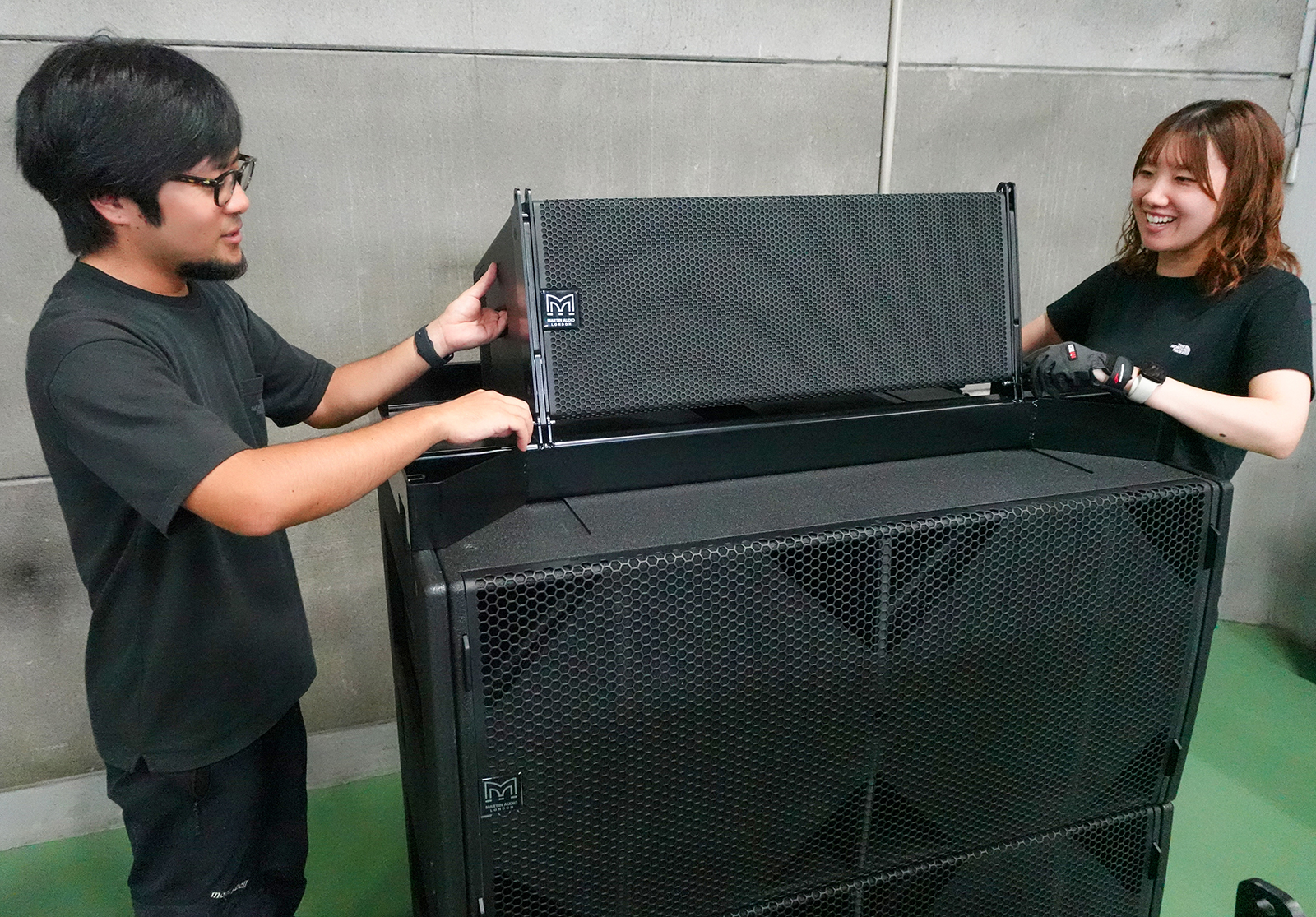 株式会社大城音響事務所　Martin Audio WPCスタック設置風景