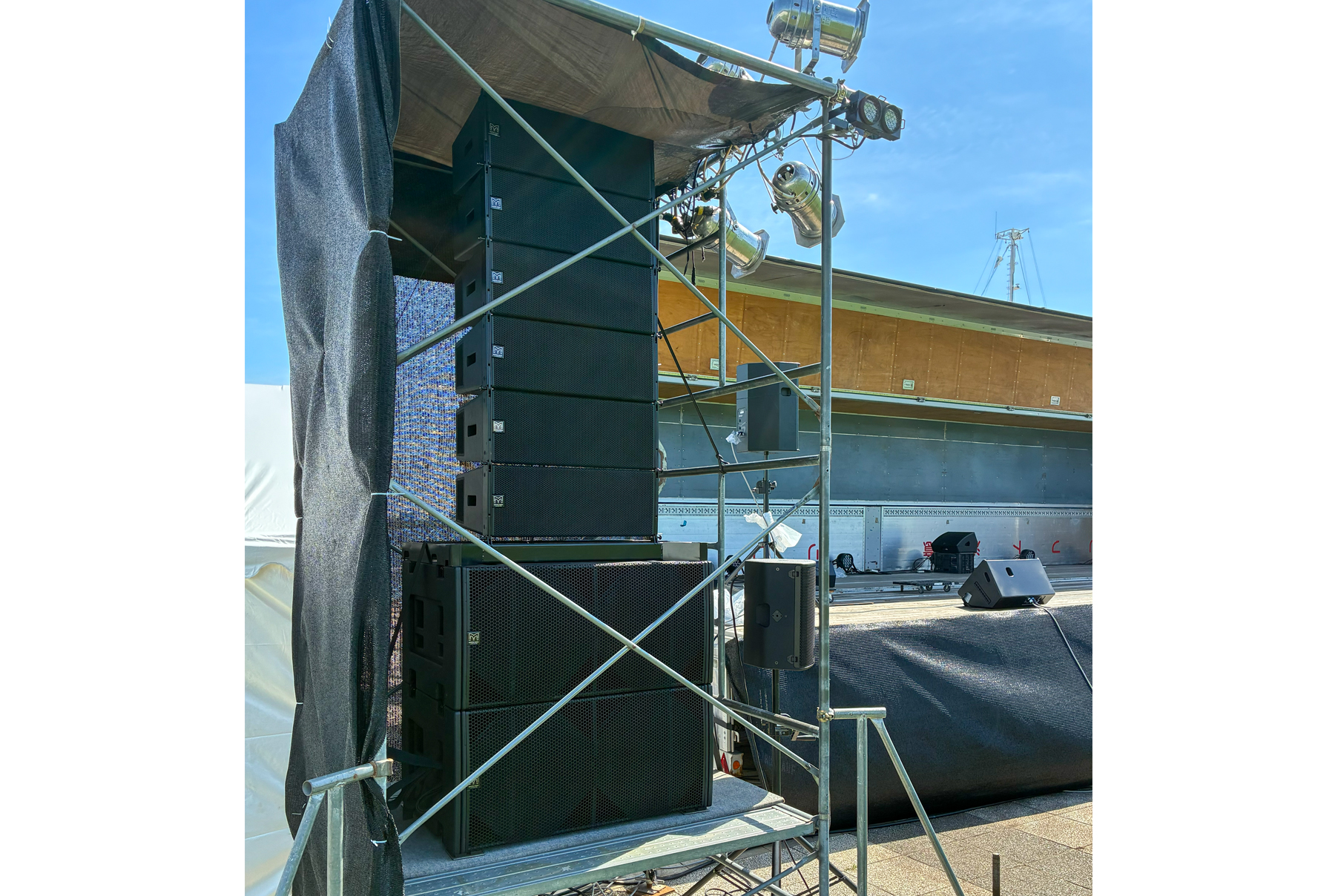 ステージコンサルティング　Martin Audio WPC