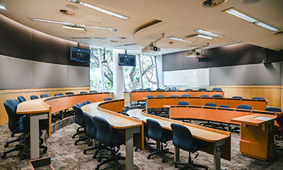 シンガポールマネジメント大学